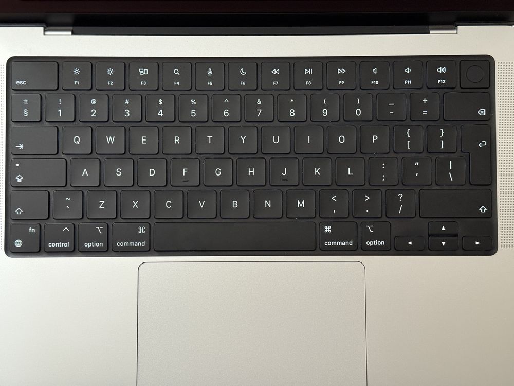 MacBook Pro 14" (2024) M4 PRO Chip 12-CPU/16-GPU/24GB RAM/512GB SSD