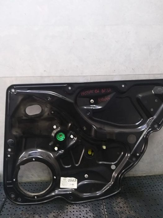 Macara geam electric dreapta spate vw passat b6 3c berlina 3c4839756h