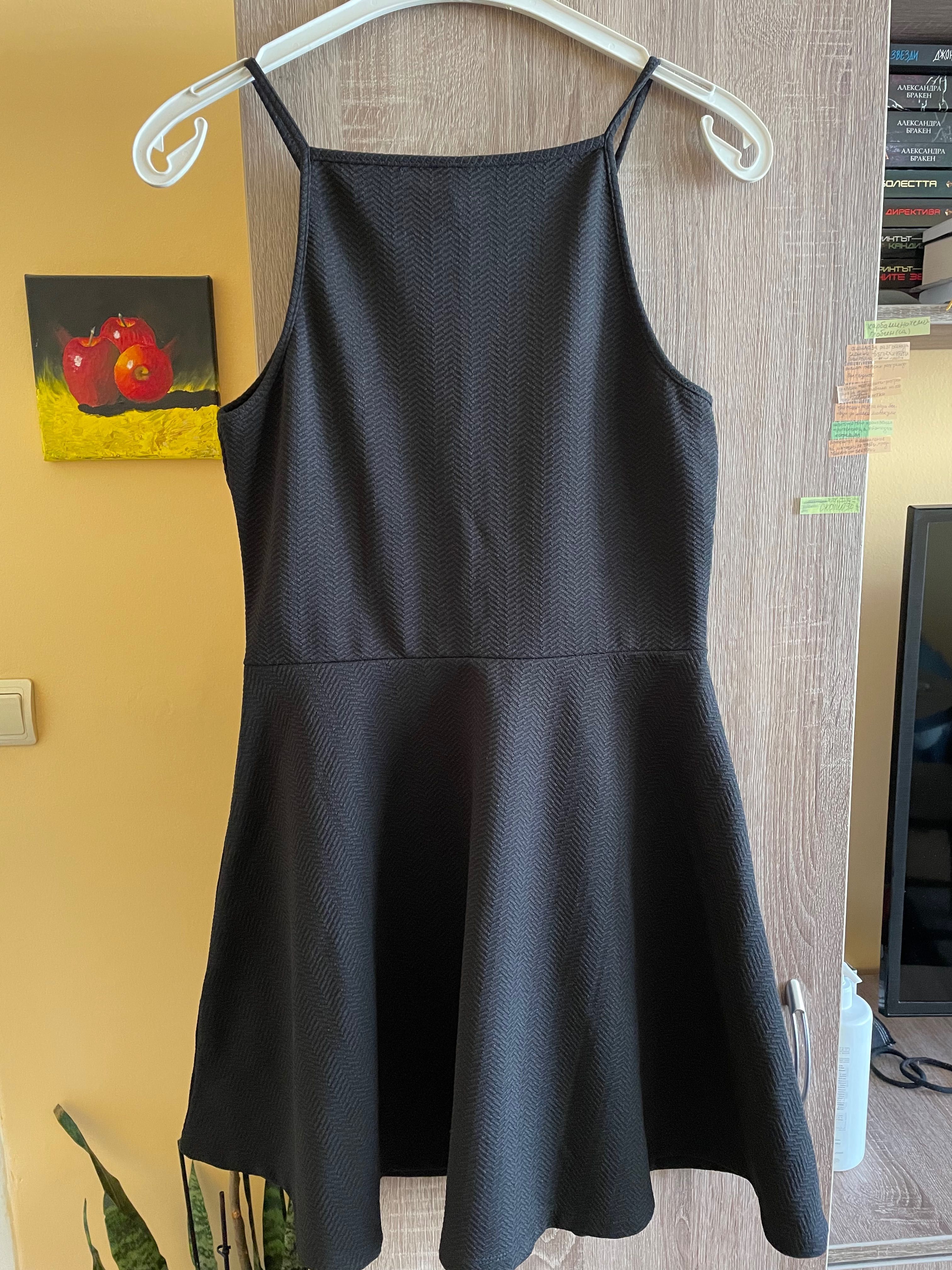 Черна рокля от h&m
