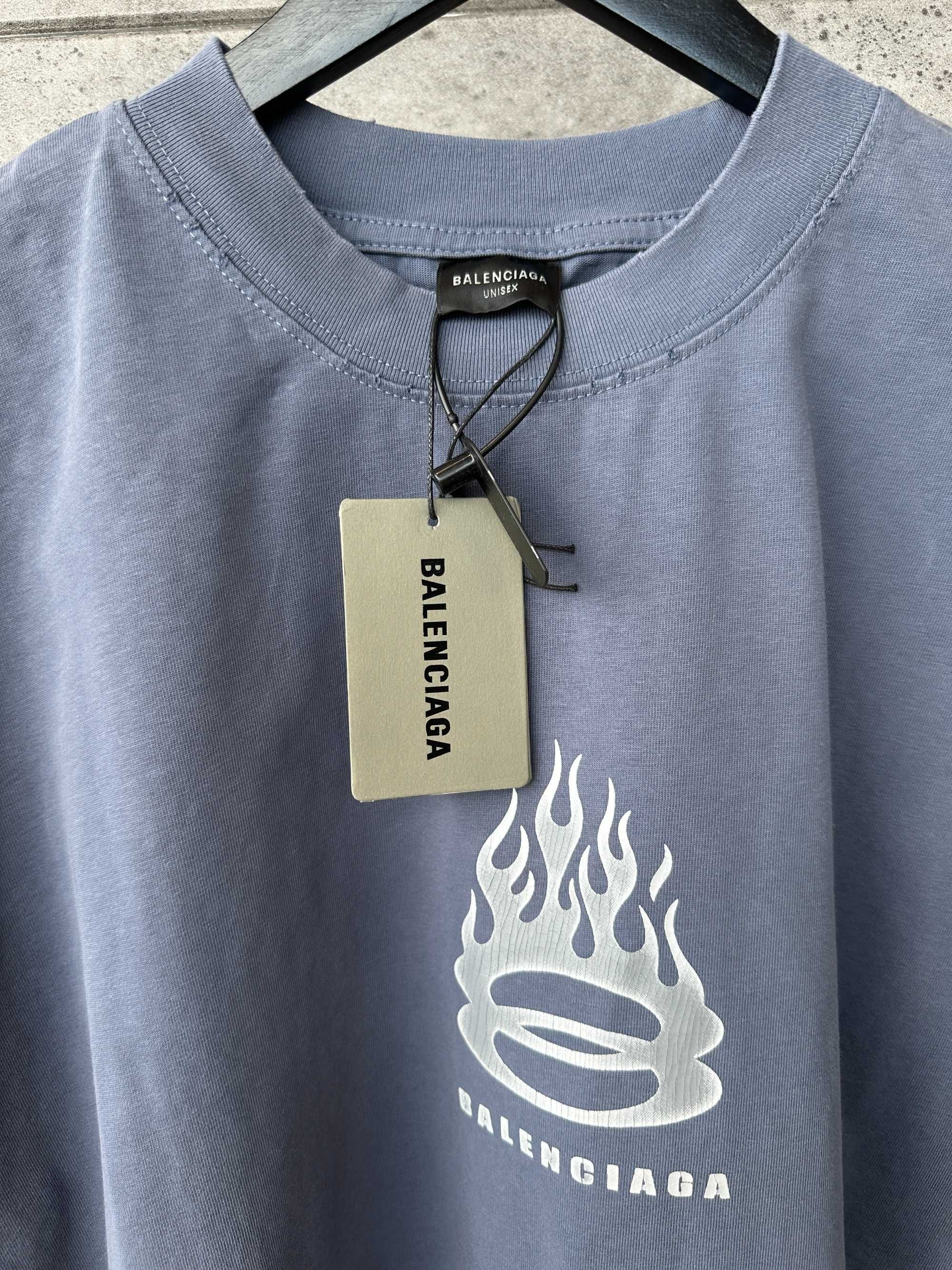 Тениски Balenciaga