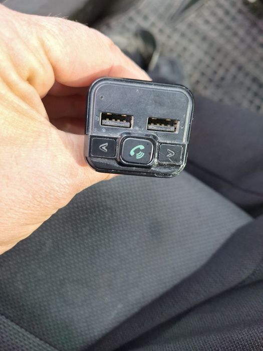 Modulator fm  auto Akai.