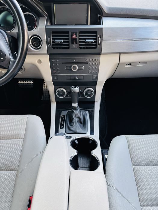 Vănd Mercedes Benz GLK