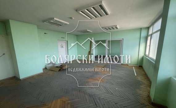 Продава се Офис в Велико Търново, Център - 433 кв.м за 539 €/кв.м - Снимка #8