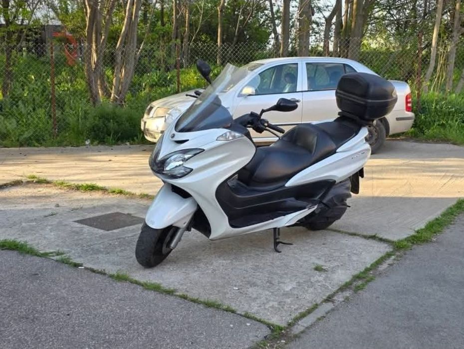 Yamaha Majesty 400 2011 proprietar