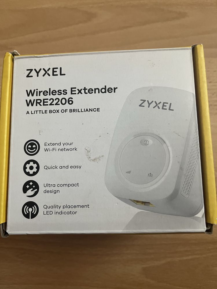 Extender Amplificator de semnal Wi-Fi WRE2206