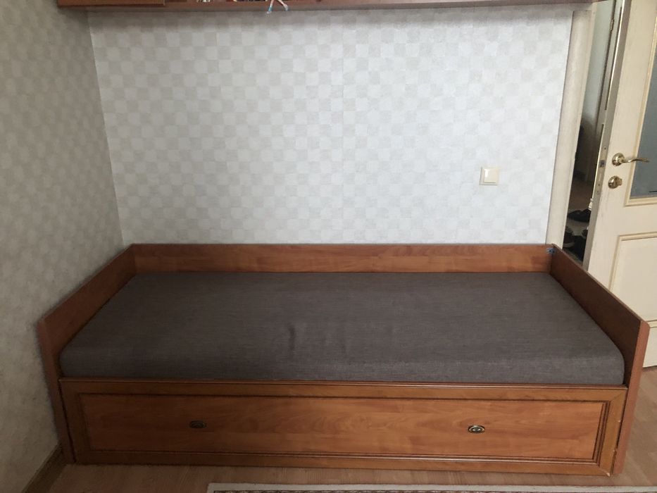 Продам Кровать диван
