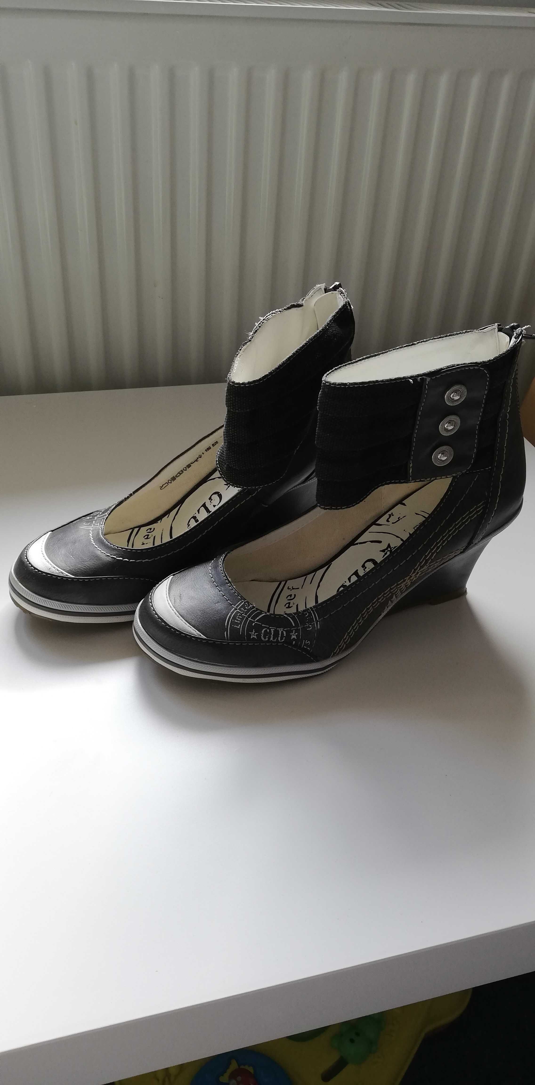 Adidași, teniși, pantofi, dama mărimea 38