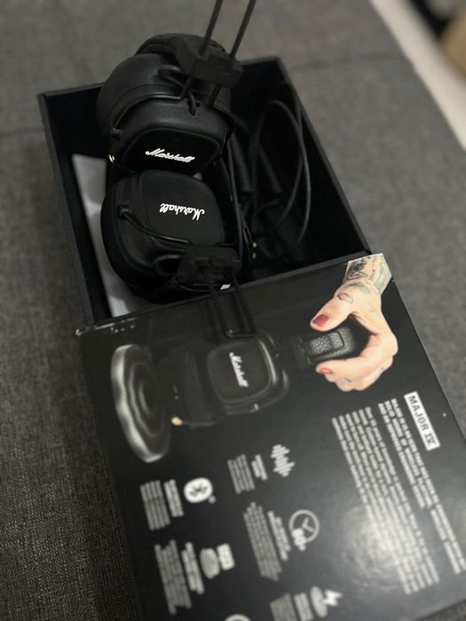 Продаю оригинальные MARSHALL MAJOR IV