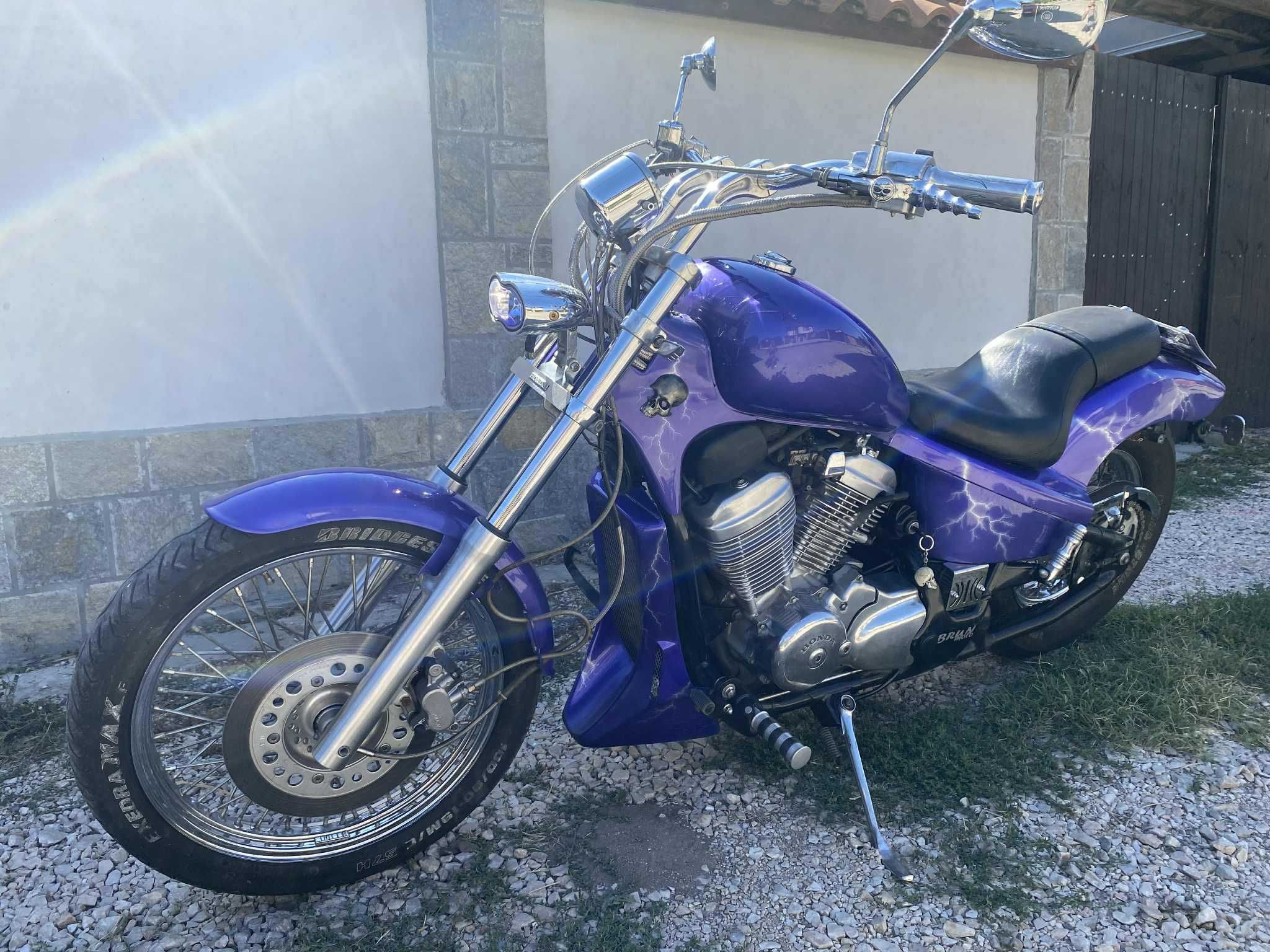 Honda Shadow 600 – Чопър легенда, готов за път!