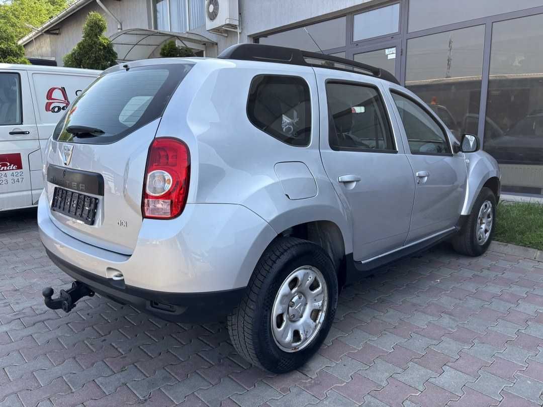Dacia Duster 1.5 Diesel 110 CP 4x4 Euro 5 An fabricație 2011