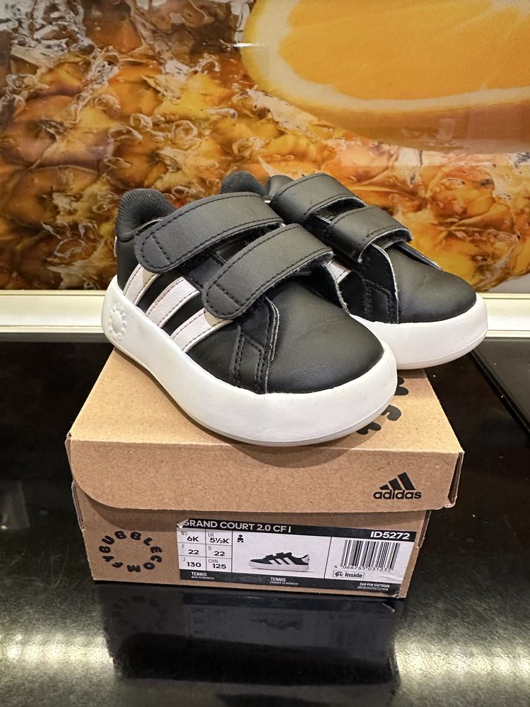 Adidas маратонки за момче