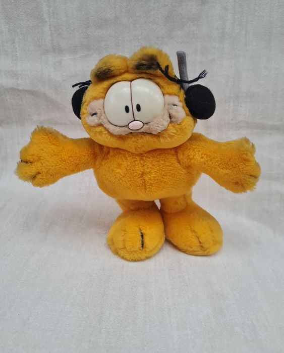 Разнообразни играчки Гарфилд