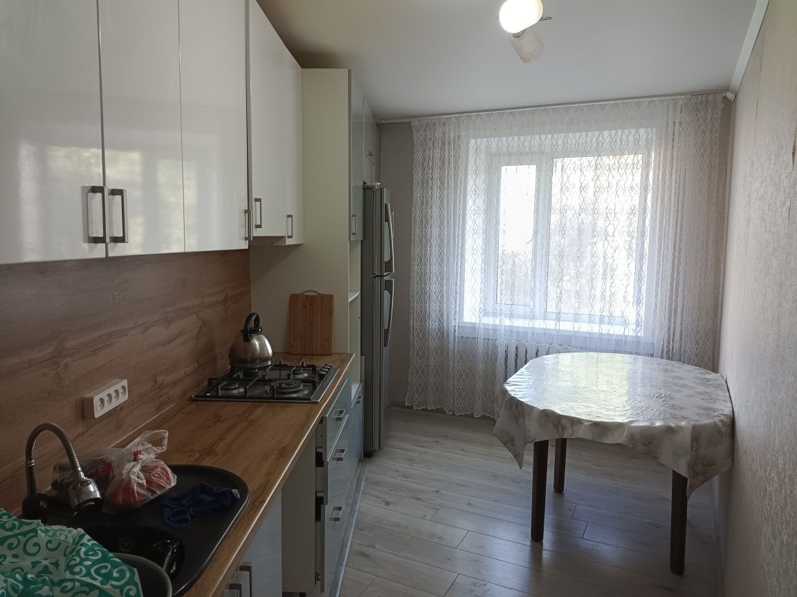 Продам 4-х комнатную квартиру