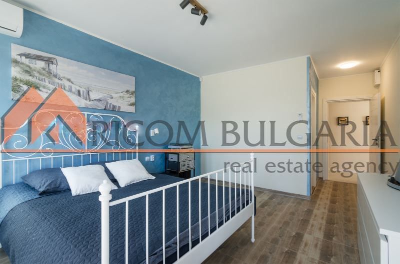 Продава се Къща в с. Генерал Кантарджиево, Област Варна - 140 кв.м за 2036 €/кв.м - Снимка #5