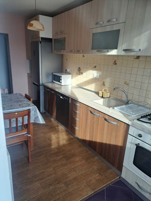 Inchiriez apartament 2 camere zona Turnisor