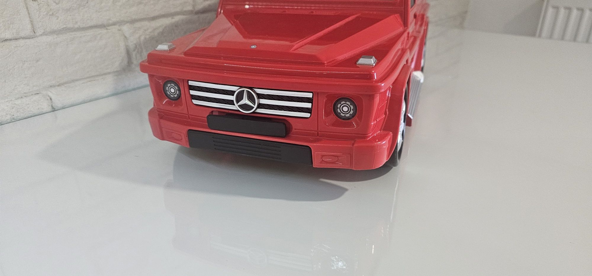 Детски куфар с колелца Mercedes-Benz G-Class