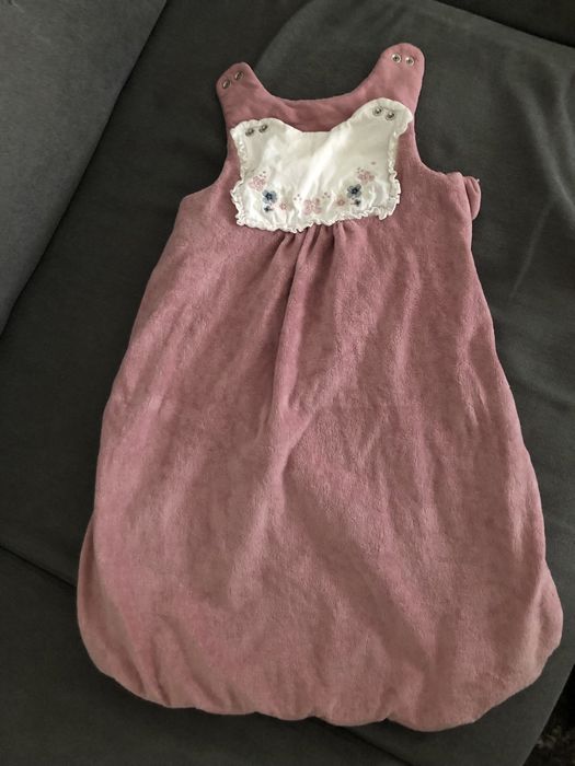 Vand salopete de iarna si saci de dormit