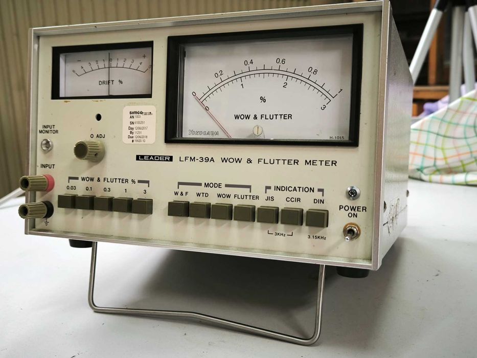 Leader LFM-39A (W&F meter)