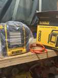 Incalzitor cort dewalt