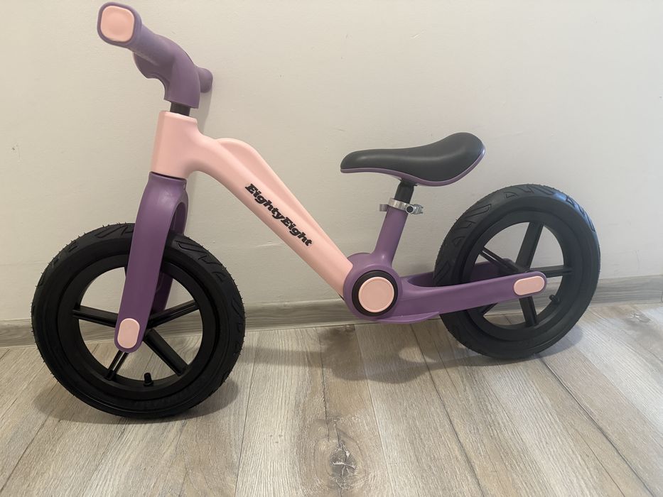 Bicileta fara pedale pentru copii