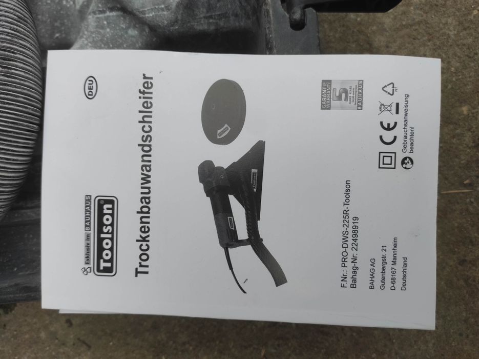 Cutie șlefuitor neagra