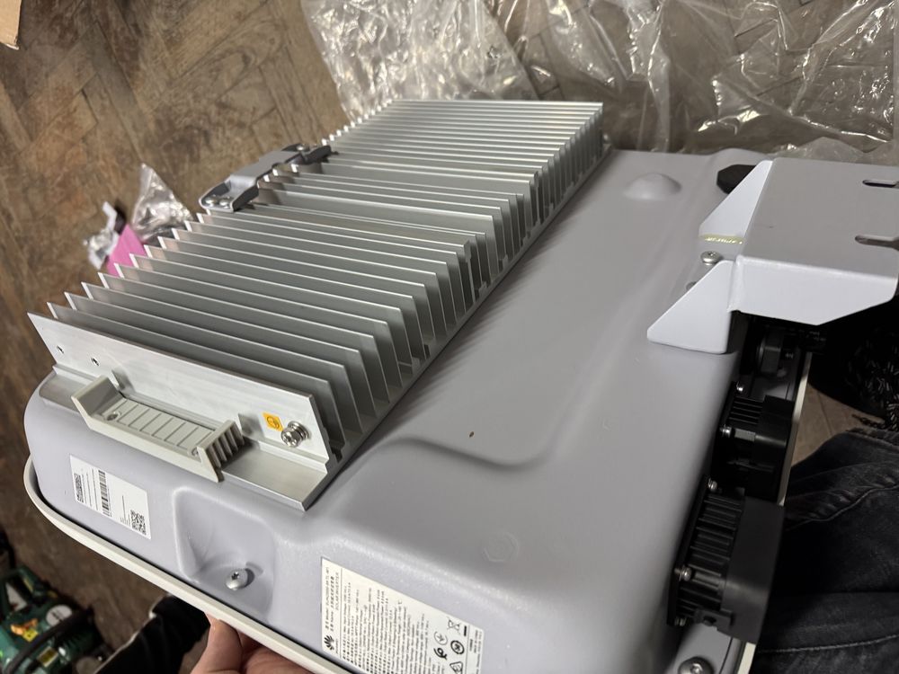 Invertor Huawei SUN2000-8KTL-M1, 8KW, Trifazat, Hibrid
