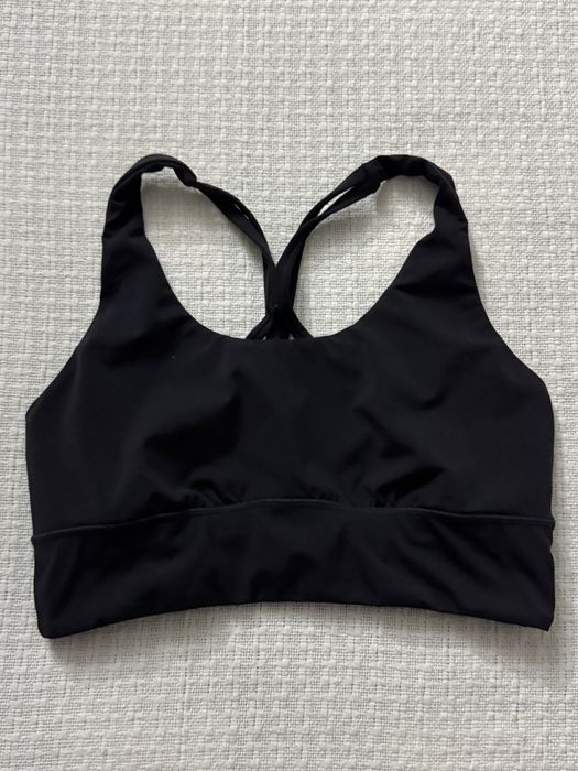 Oysho спортен сутиен размер M