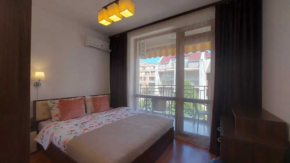 Дава се под наем Двустаен апартамент в Свети Влас - 50 кв.м за 300 € - Снимка #3