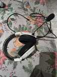 Слушалки с микрофон AKG