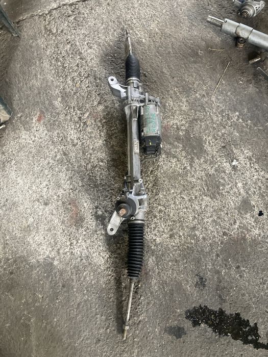 Range Rover Vogue 2014 година 3.0 d Кормилна Рейка