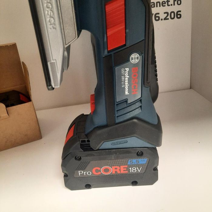 Fierastrau vertical BOSCH GST 18 V-LI S , cu 2 acumulatori Li-Ion -D-