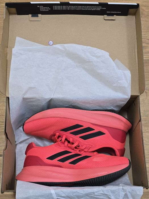 Маратонки Adidas