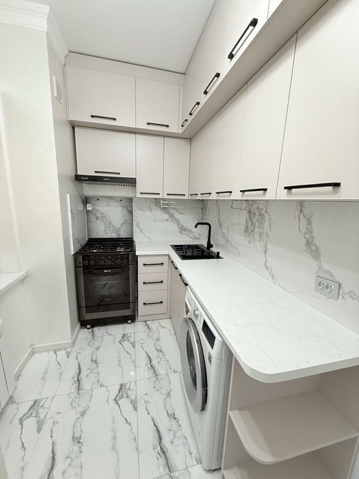 Юнусабад 17. 2-х комнатная 2/3/5. Досааф