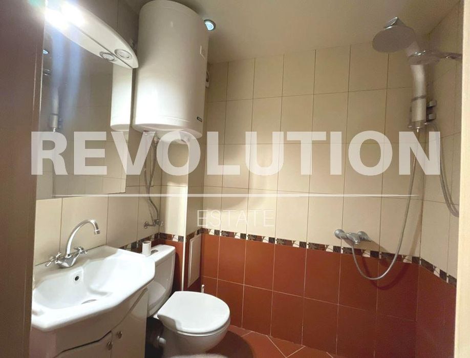 Дава се под наем Тристаен апартамент в Варна, Конфуто - 80 кв.м за 500 € - Снимка #5