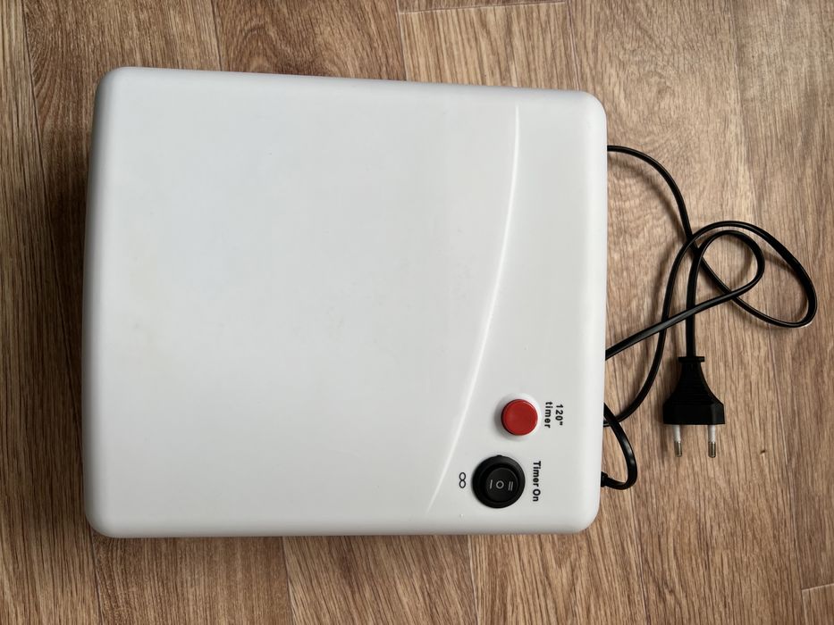 Лампа для маникюра