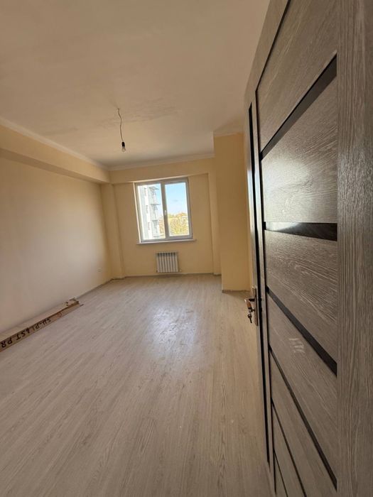 Чирчик шахар 2 микро район Янги Узб Навастройка Нархи 30.000$ Наличка