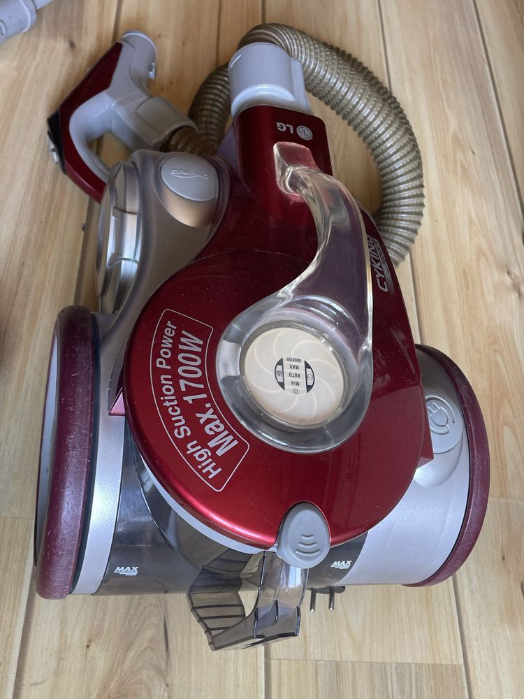 Прахосмукачка LG Cyking sport 1700w
