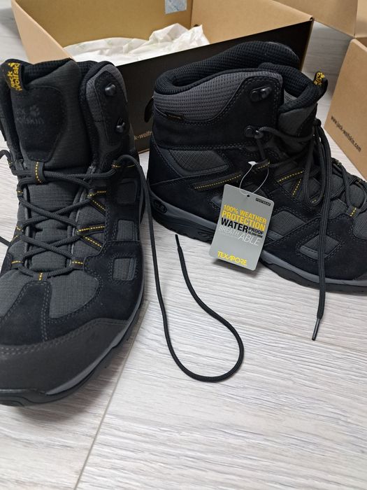 Ghete iarnă  Jack Wolskin.