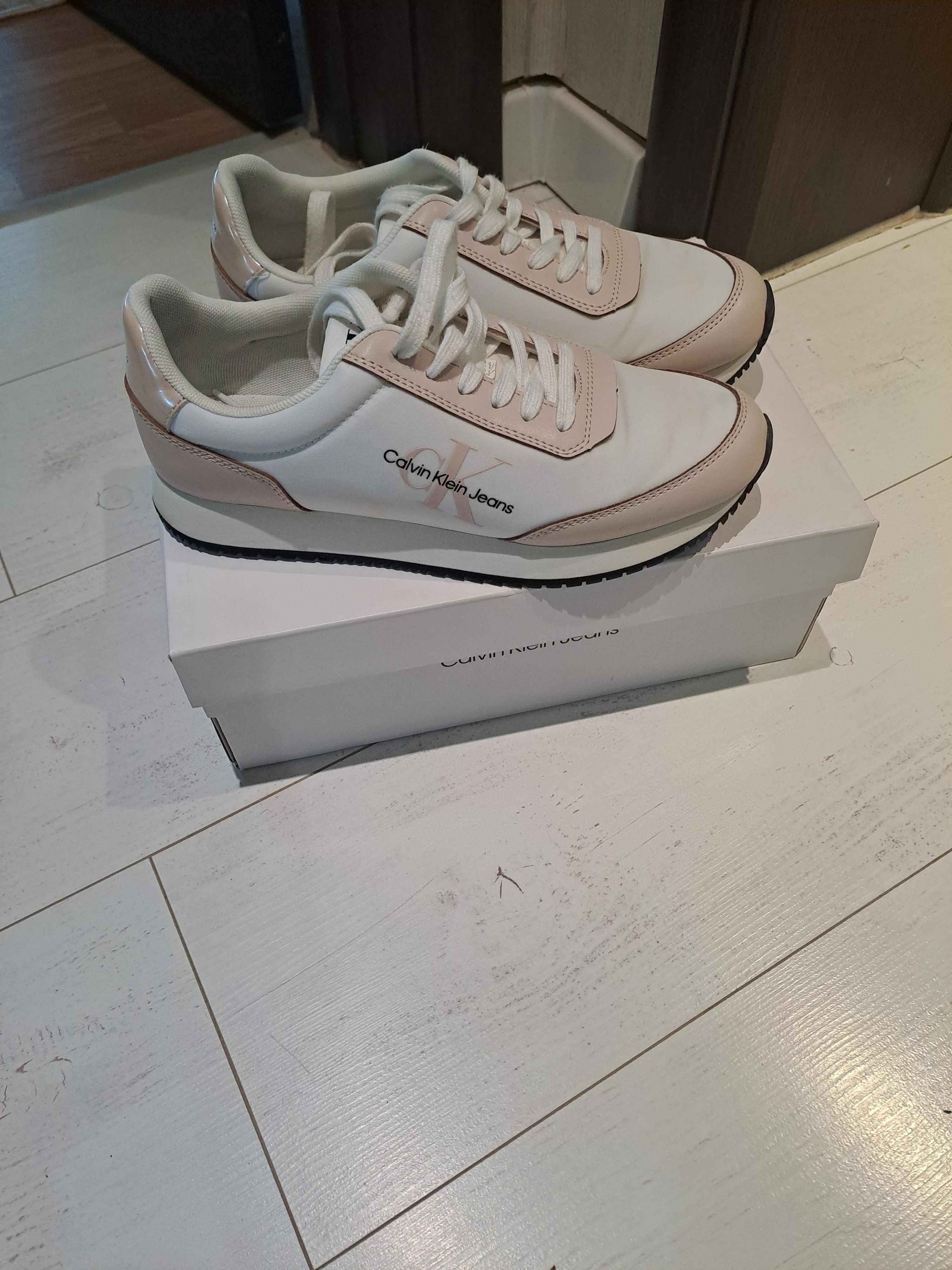 Дамски маратонки Calvin Klein