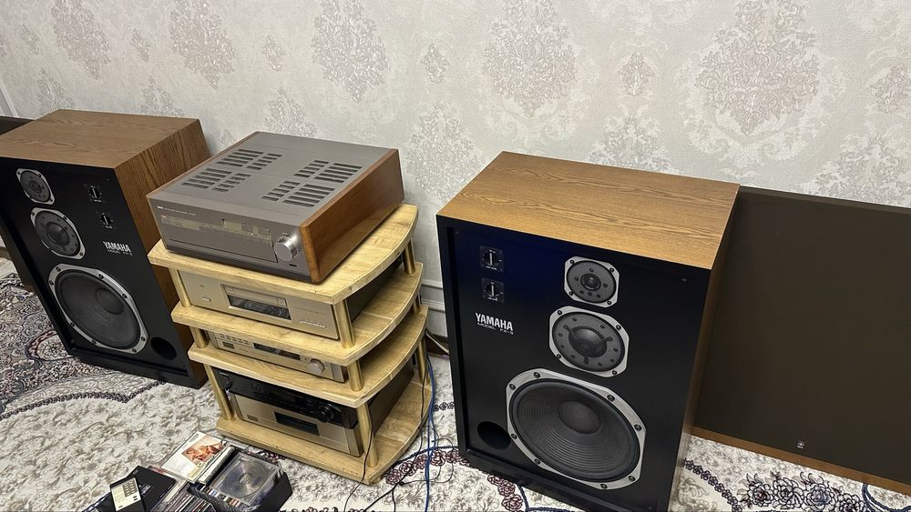 Усилитель-Yamaha ax2000a, и акустика Yamaha fx3