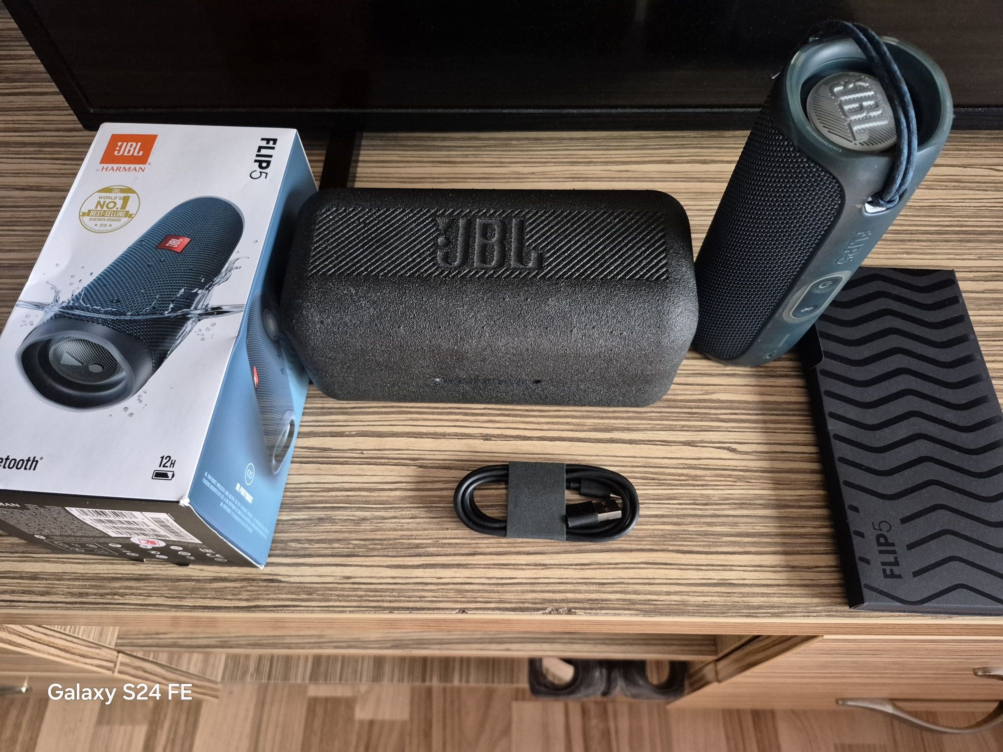 JBL Flip5 in stare foarte buna
