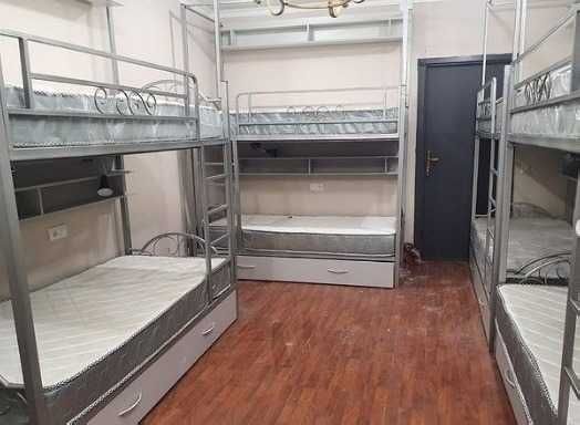Металлические двухъярусные кровати для хостела. Усиленные, прочные.