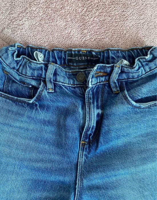 Детски дънки guess