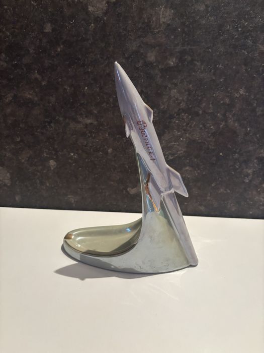 Порцеланова статуетка