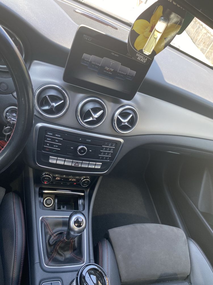Mercedes-Benz CLA 220 CDI