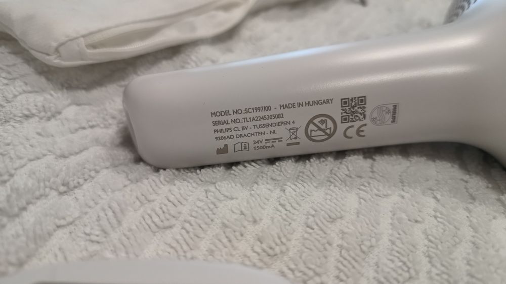 Фотоепилатор PHILIPS LUMEA BRI921/00