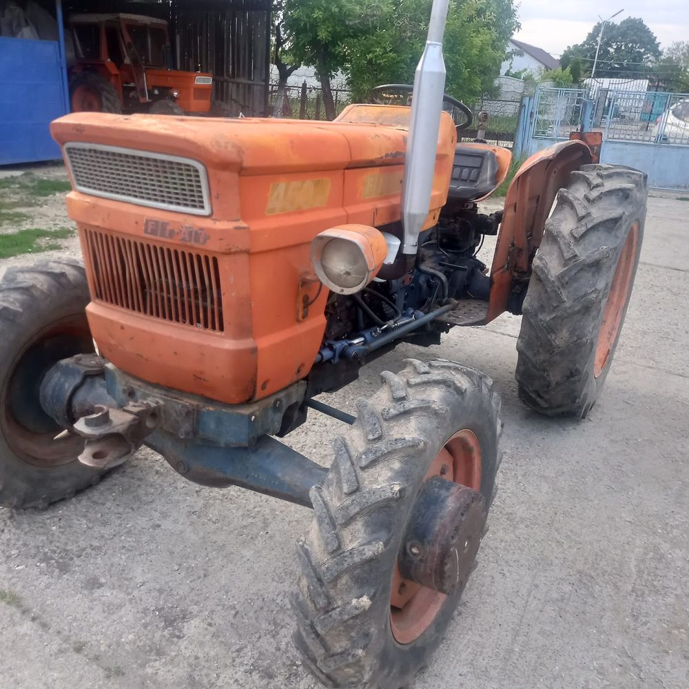 Vand tractor fiat 450