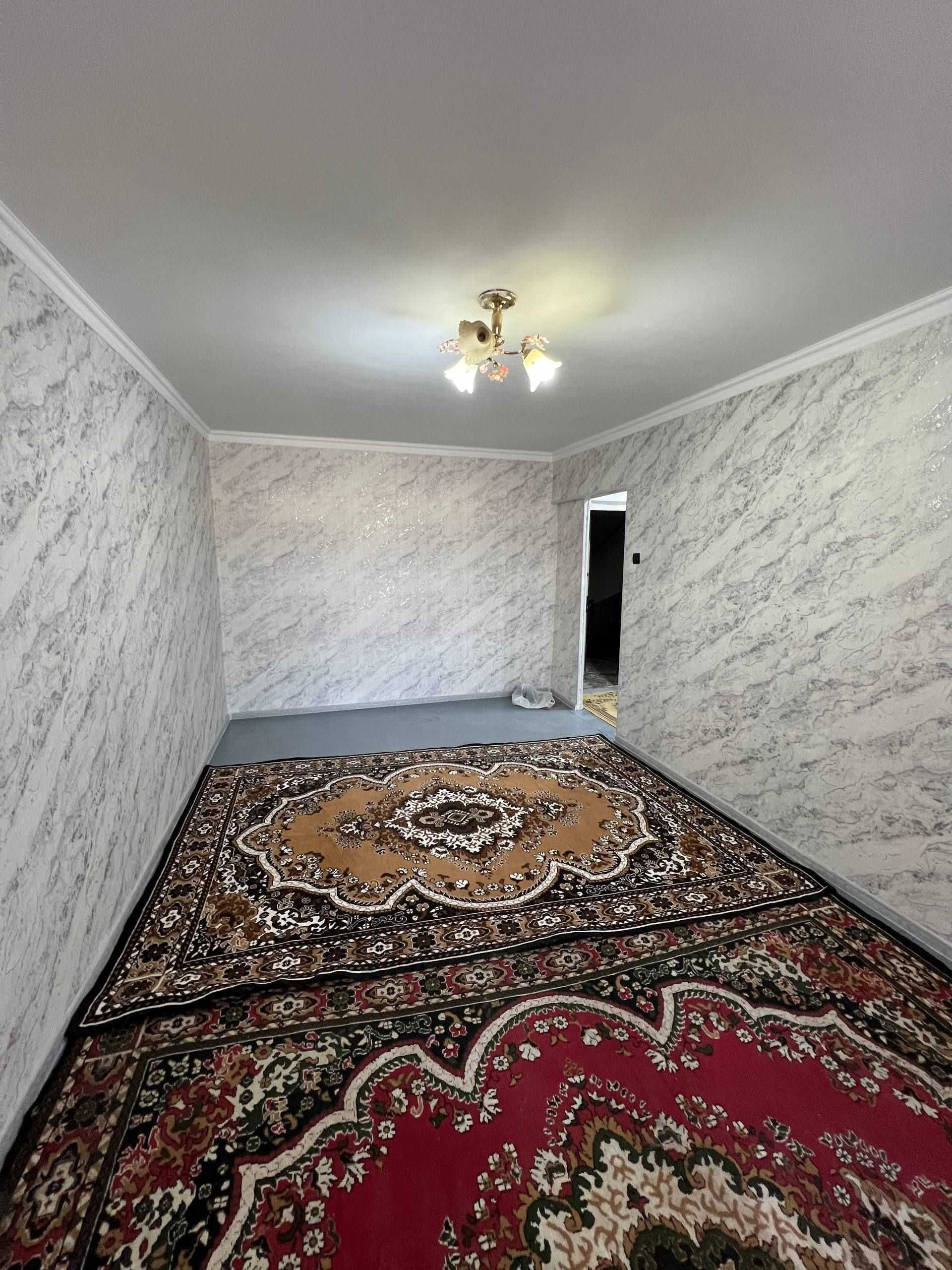 Срочно продаётся 1 комнатная квартира, Чирчик, 8 м/район