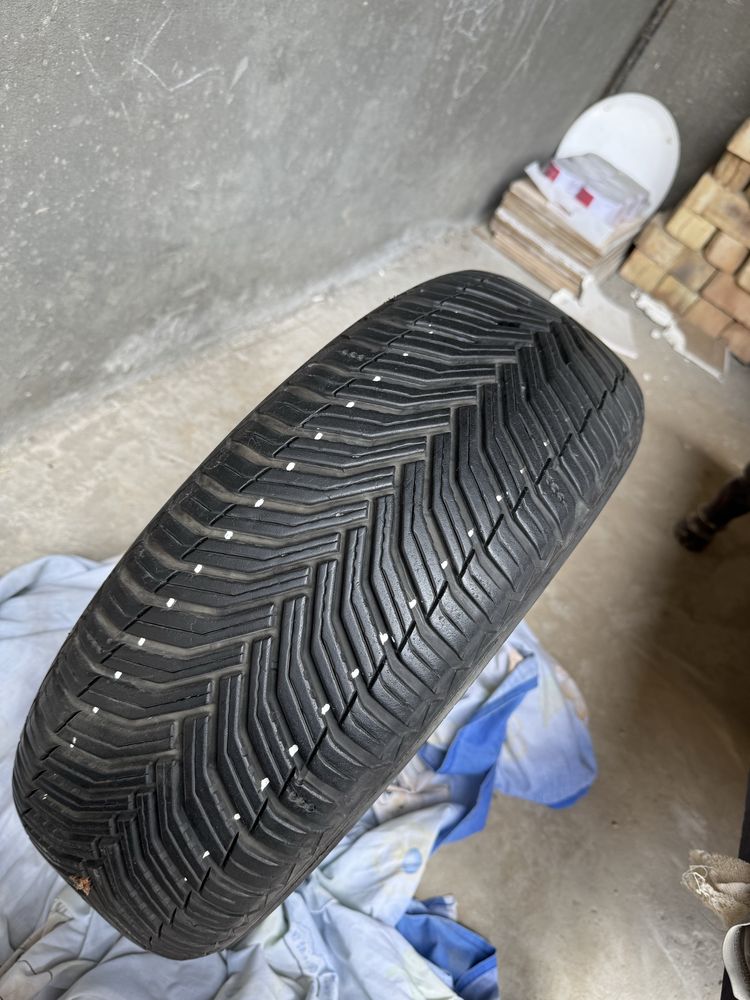 Michelin Cross Climate 2