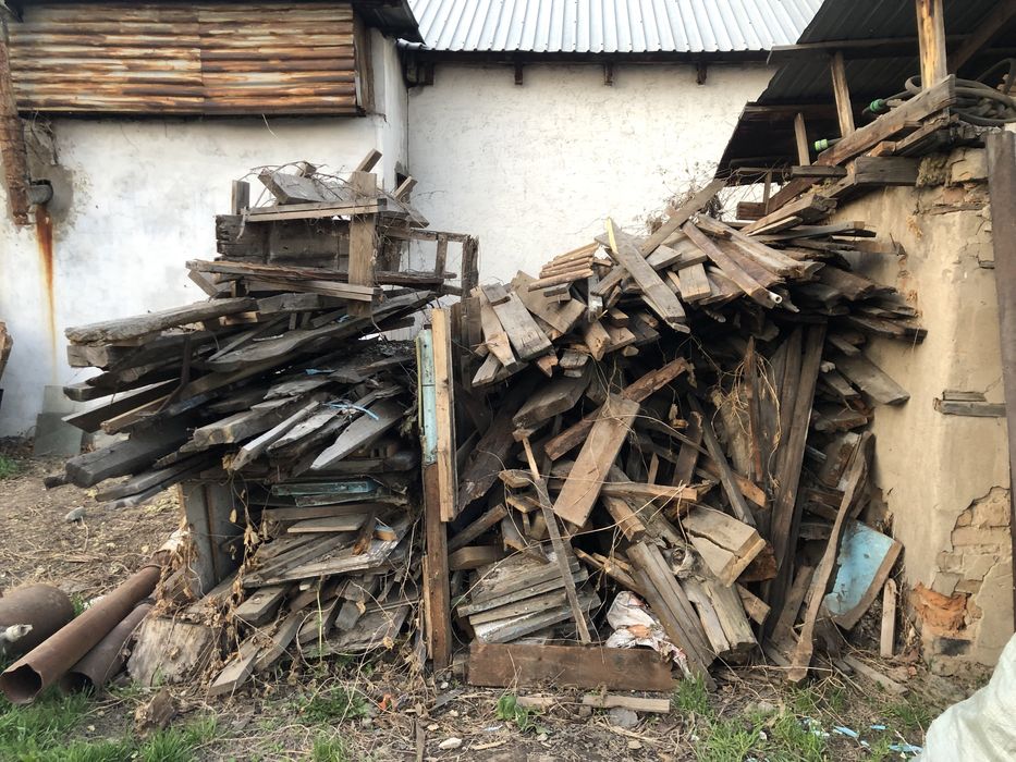 Продам дрова с разбора дома